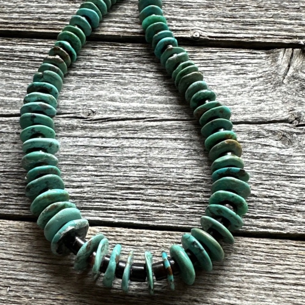 Sterling Silver Graduated Turquoise Heishi Bead Necklace 20 Inch - Picture 11 of 12